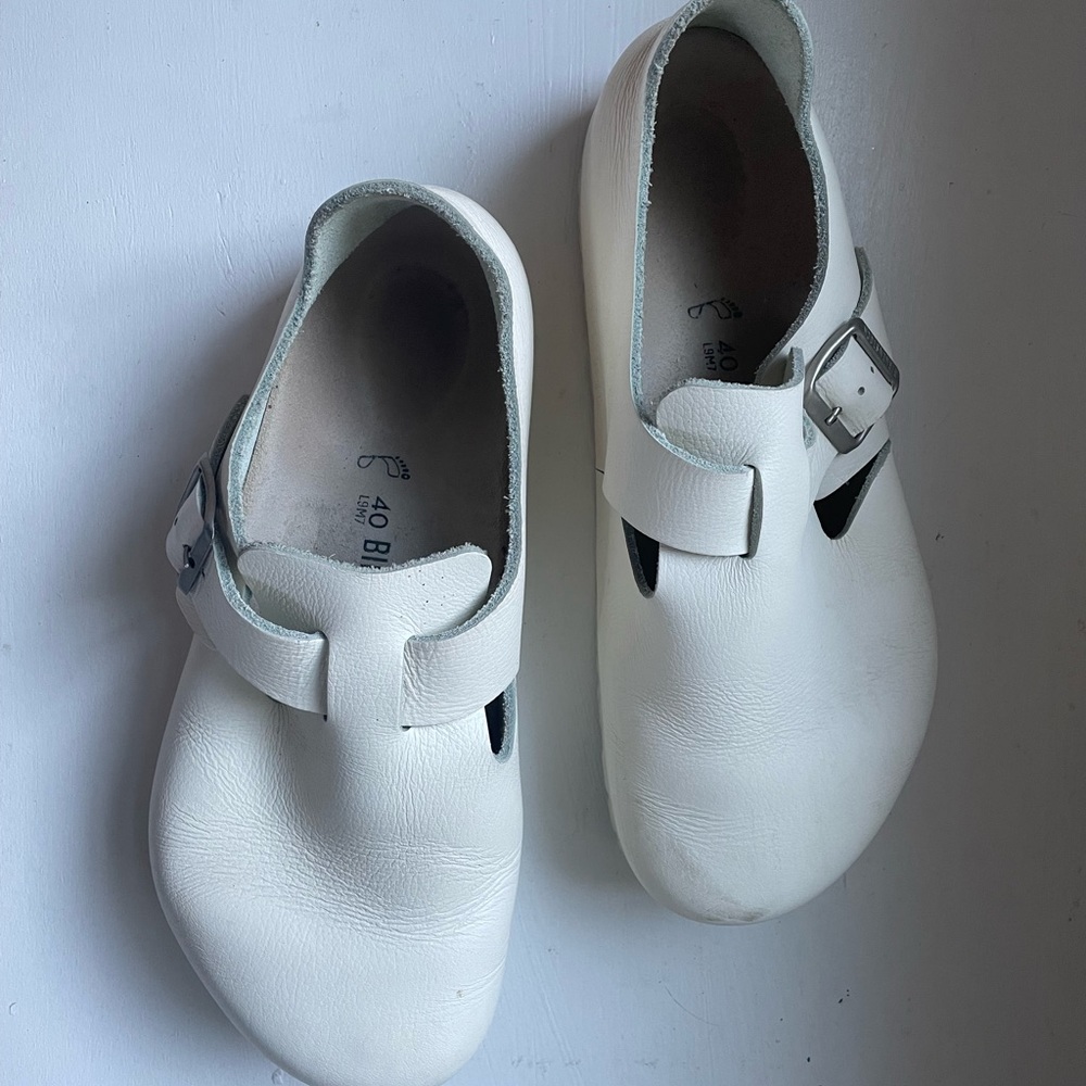 Birkenstock size 40 Leather Professional Clogs